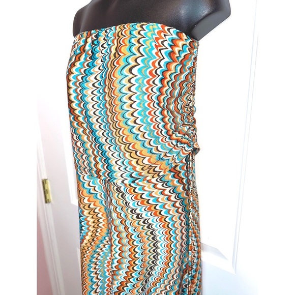 Soho Chick strapless maxi dress - Picture 3 of 4